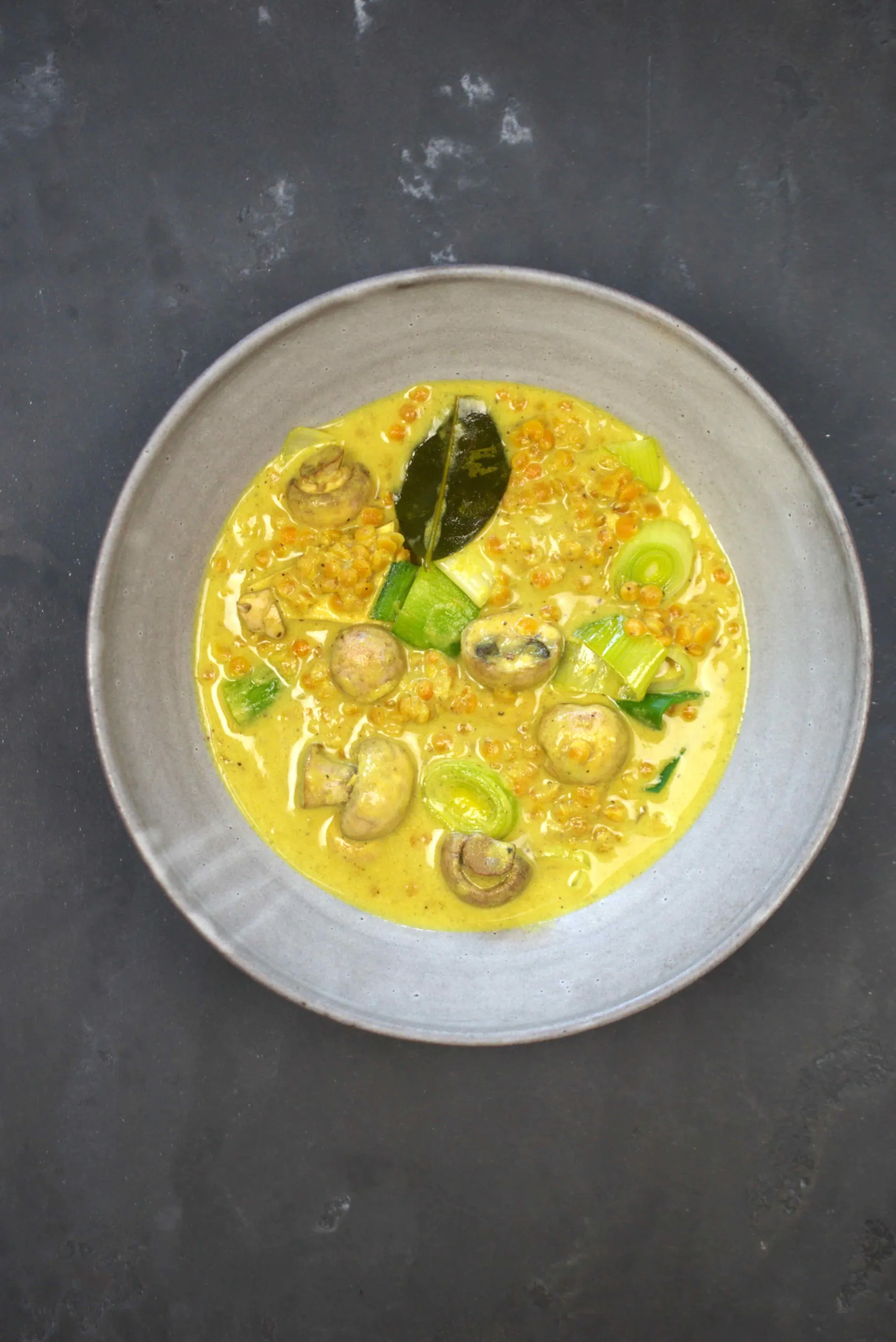 Zitrus Curry | Rote Linsen | Champignons | Lauch