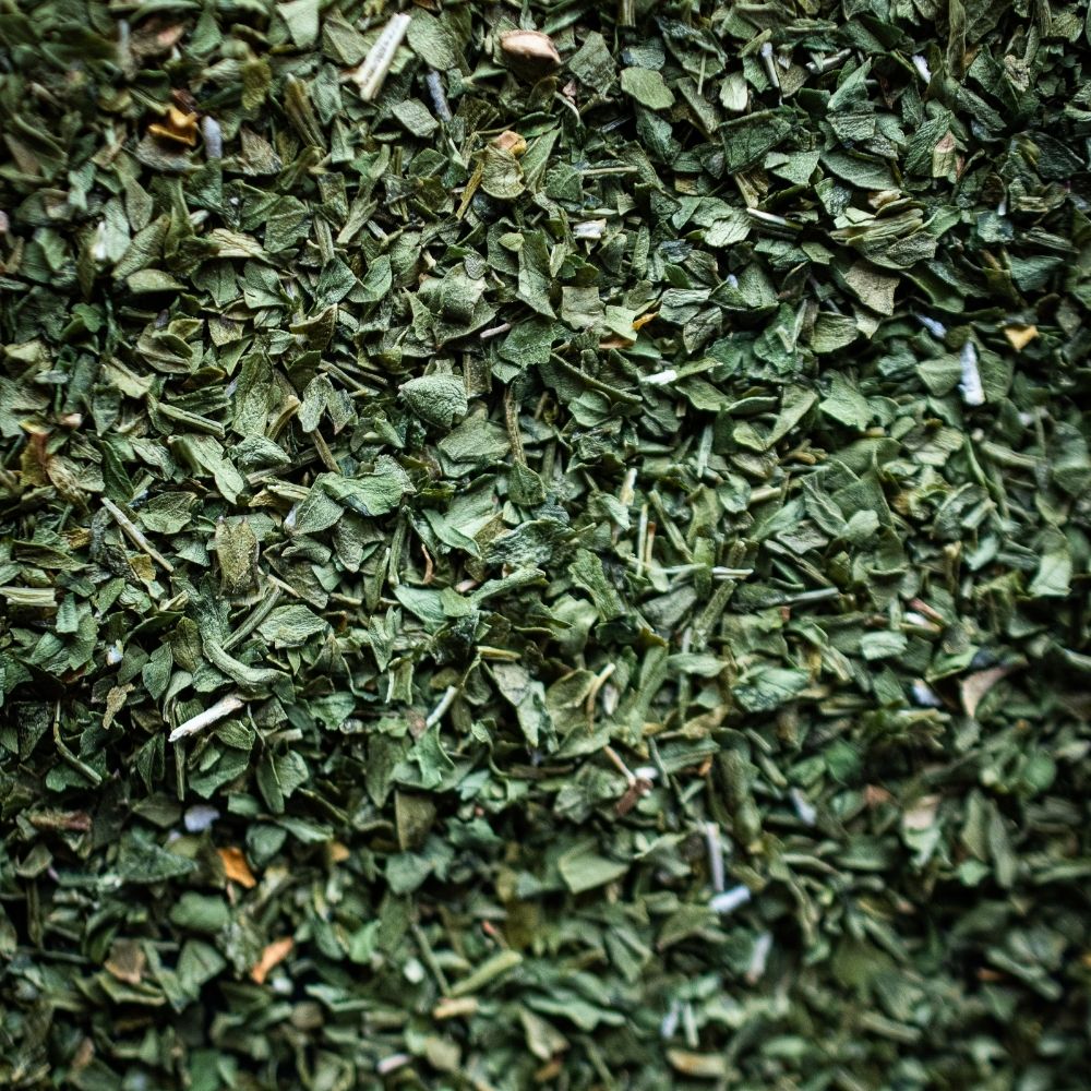 Detailaufnahme Petersilie, gerebelt