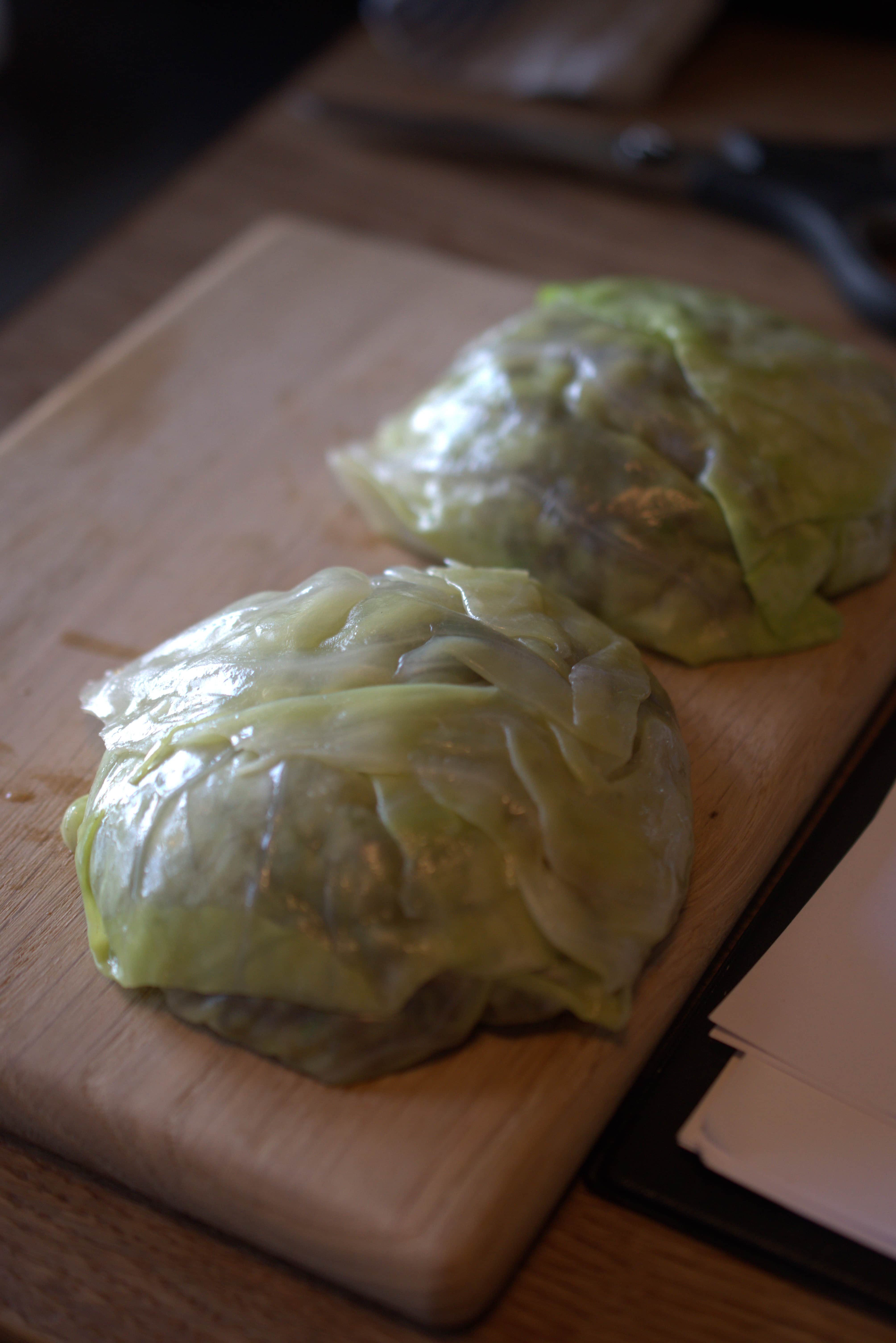 Gefüllter Spitzkohl | Asiatisches Hackfleisch | Vadouvan | Reis