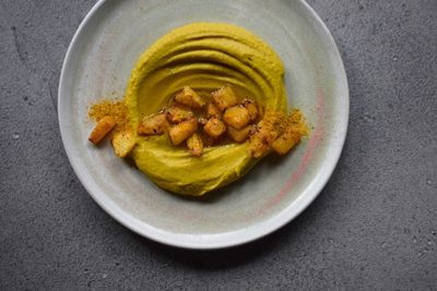 hummus