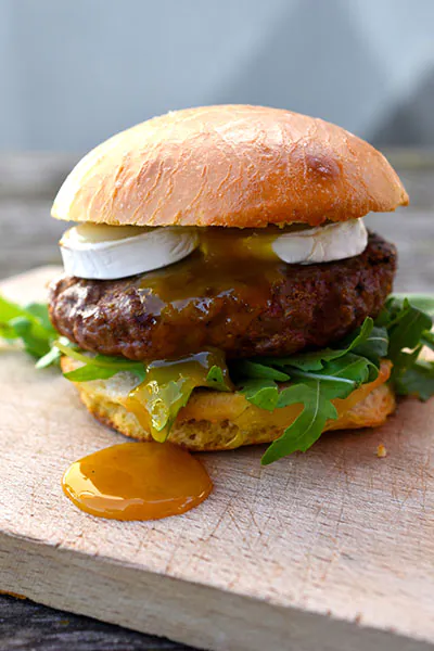 Duck & Goat Cheese Burger | Citric Rosemary Sauce