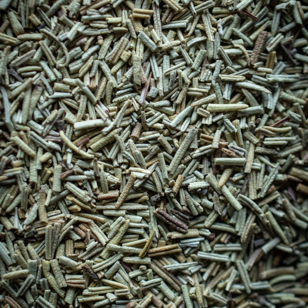 Detailaufnahme Rosmarin, geschnitten