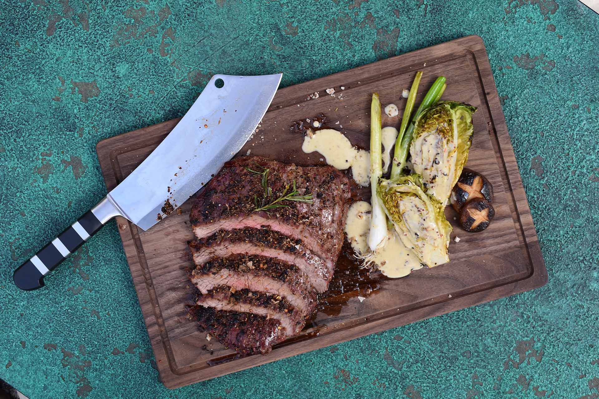 Flanksteak | gegrillten Salatherzen | Barbecue Salz