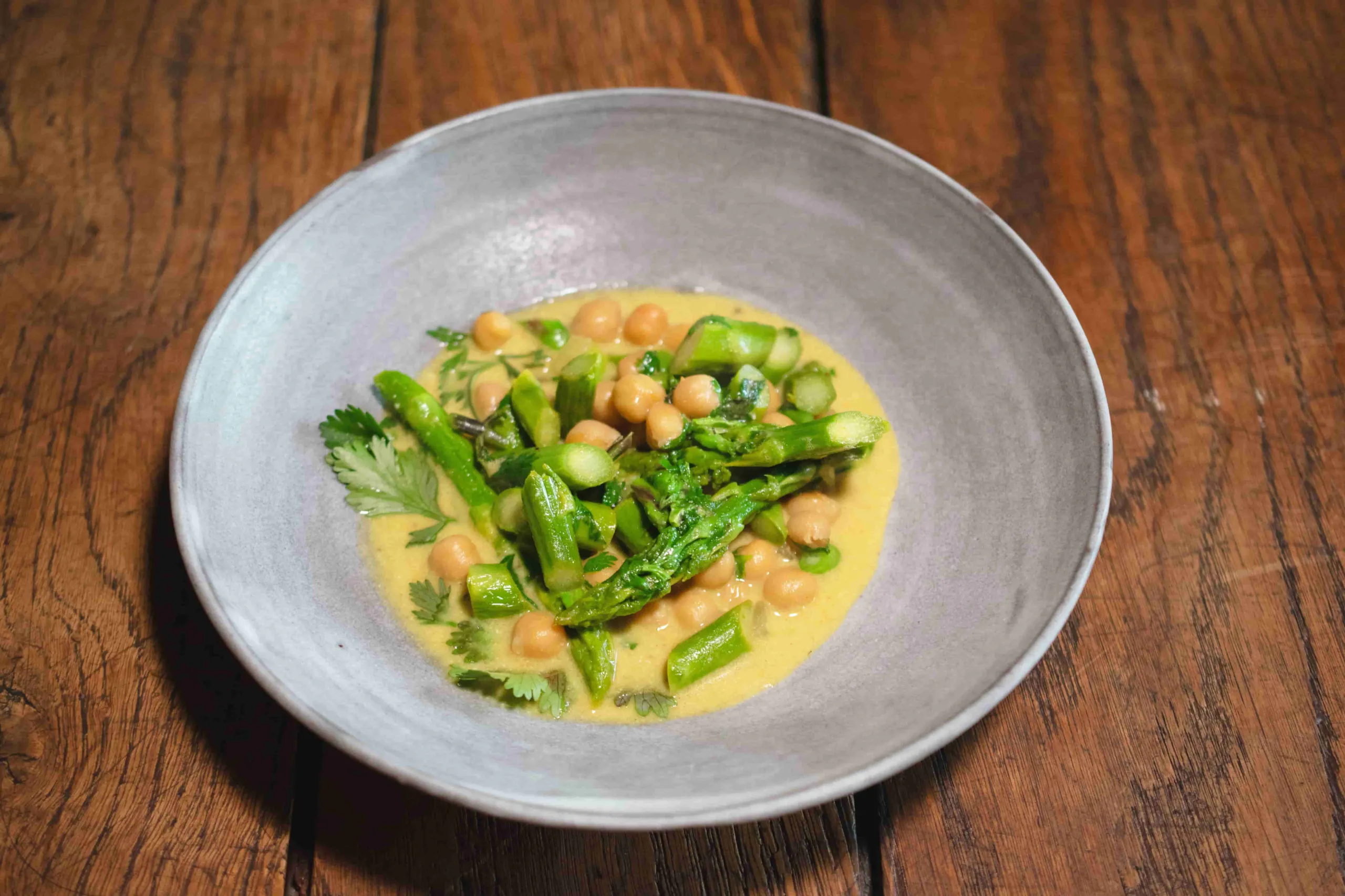 Kashmir Curry | Kichererbsen | Grüner Spargel