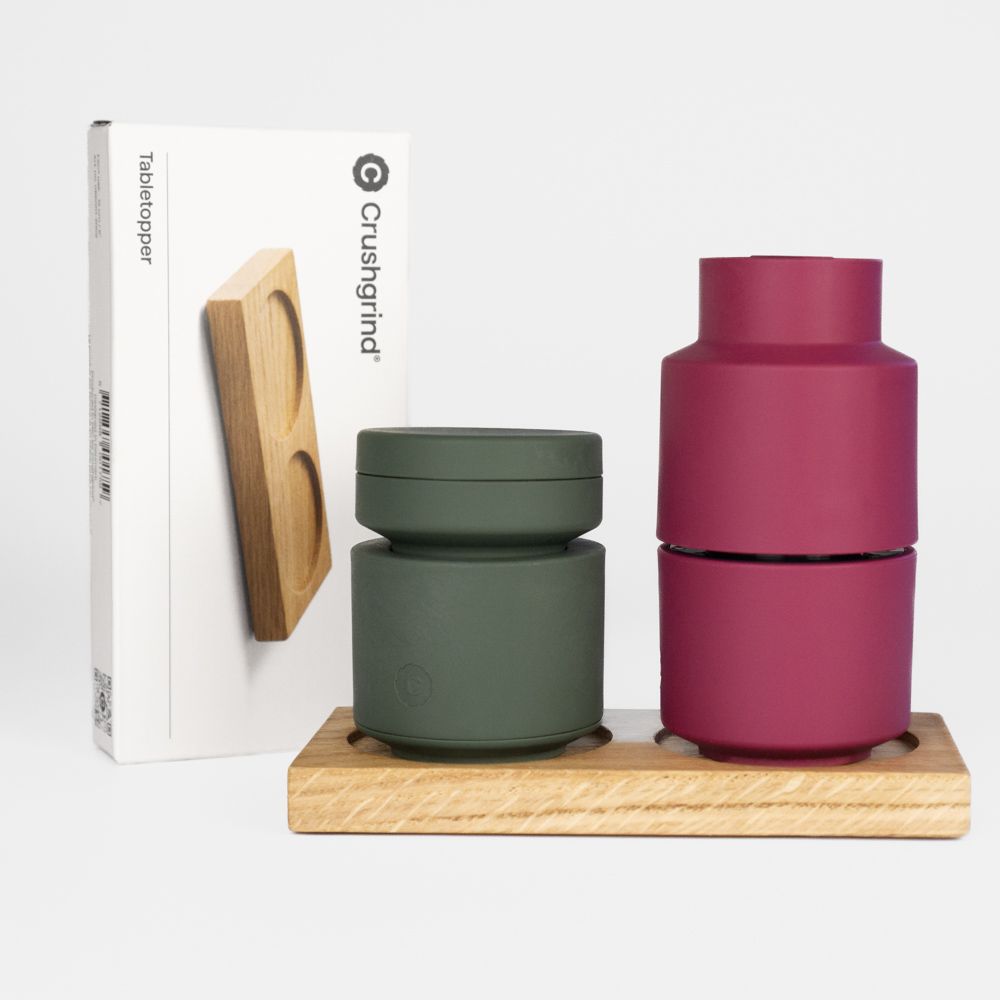Crushgrind Mühlenuntersetzter Farbe Eiche mit Muskatnussmühle und Billund Mühle