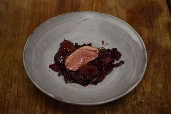 Entenbrust | Cassisfeige | Rote Beete | Purple Curry | Mohn Lorbeersoße