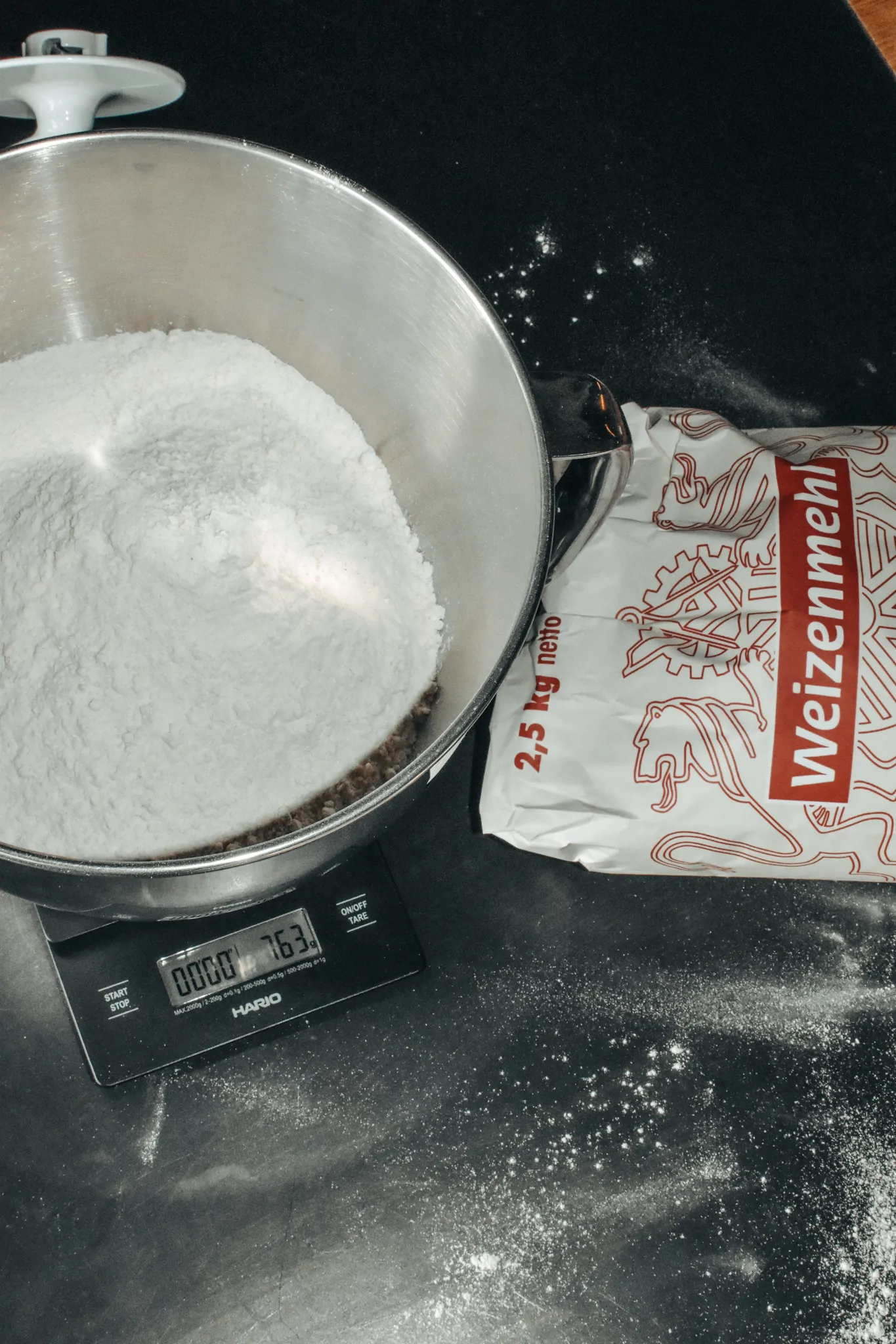 Sauerteig-Weizenmischbrot | Mediterranes Brotgewürz
