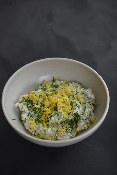Crispy Cajun Spiced Potatoes | Kräuterquark