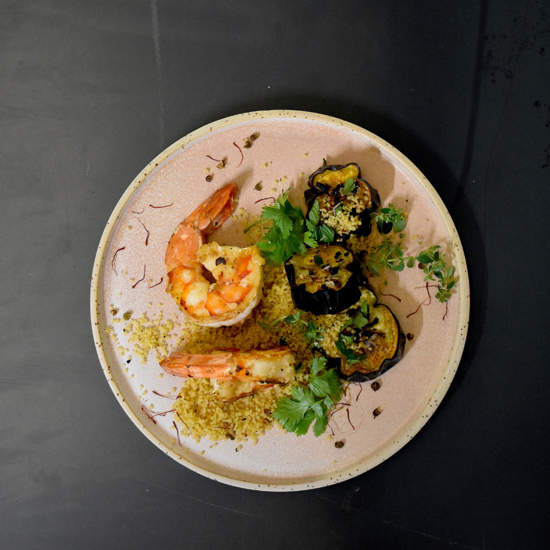 Riesengarnelen mit Kokos-Limetten-Couscous und Aubergine