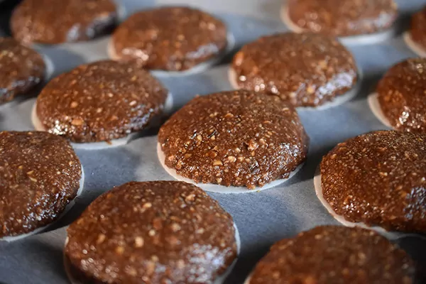Lebkuchen | Piemonteser Haselnüsse | Lebkuchengewürz