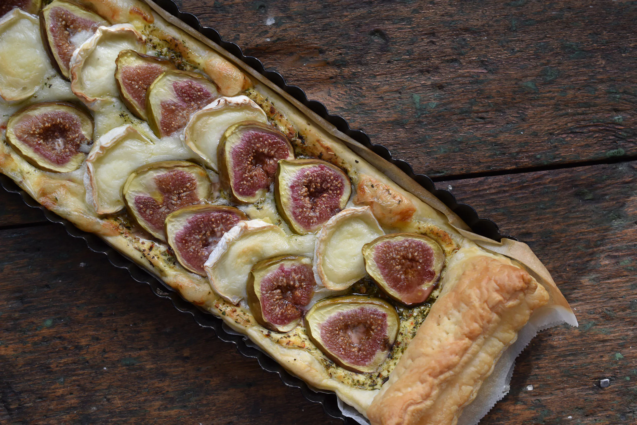 Blätterteig-Tarte | Feigen | Ziegenkäse | Italienische Kräutermischung