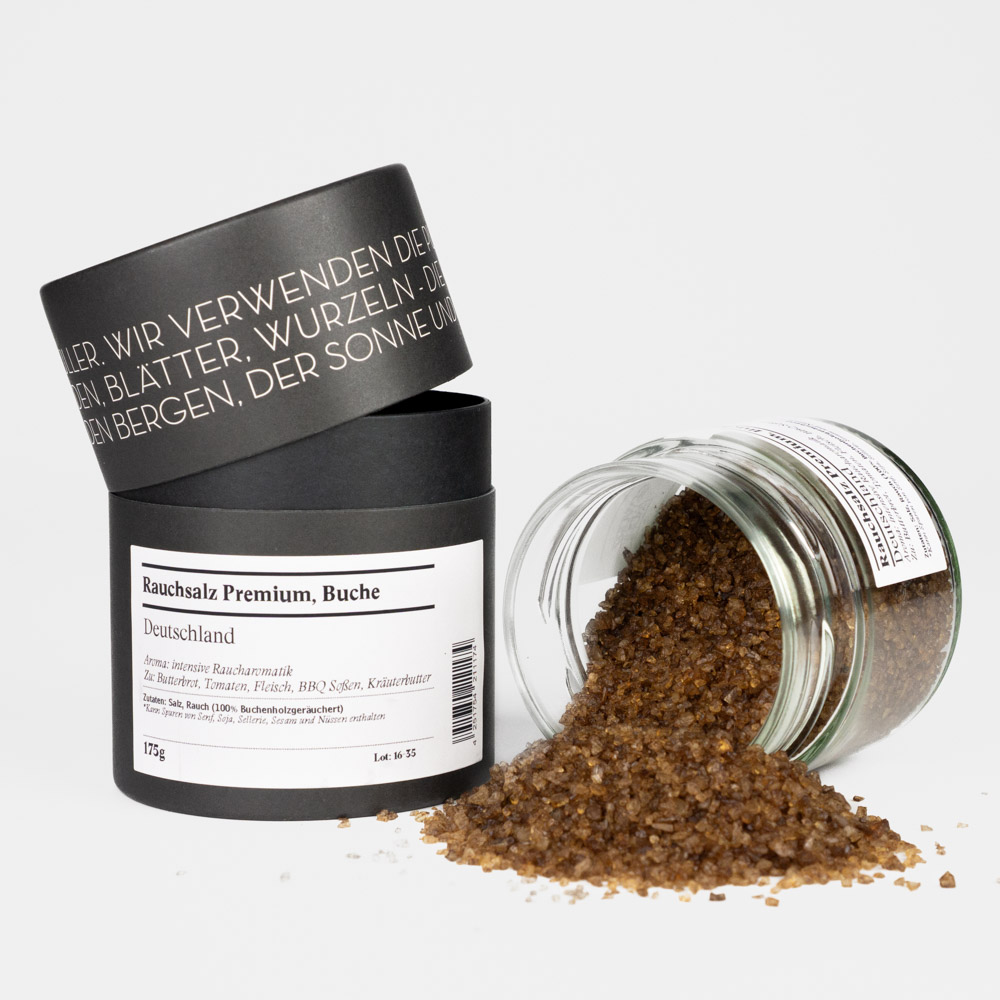 Rauchsalz Premium, Buch – offenes Gewürzglas mit Gewürzdose daneben