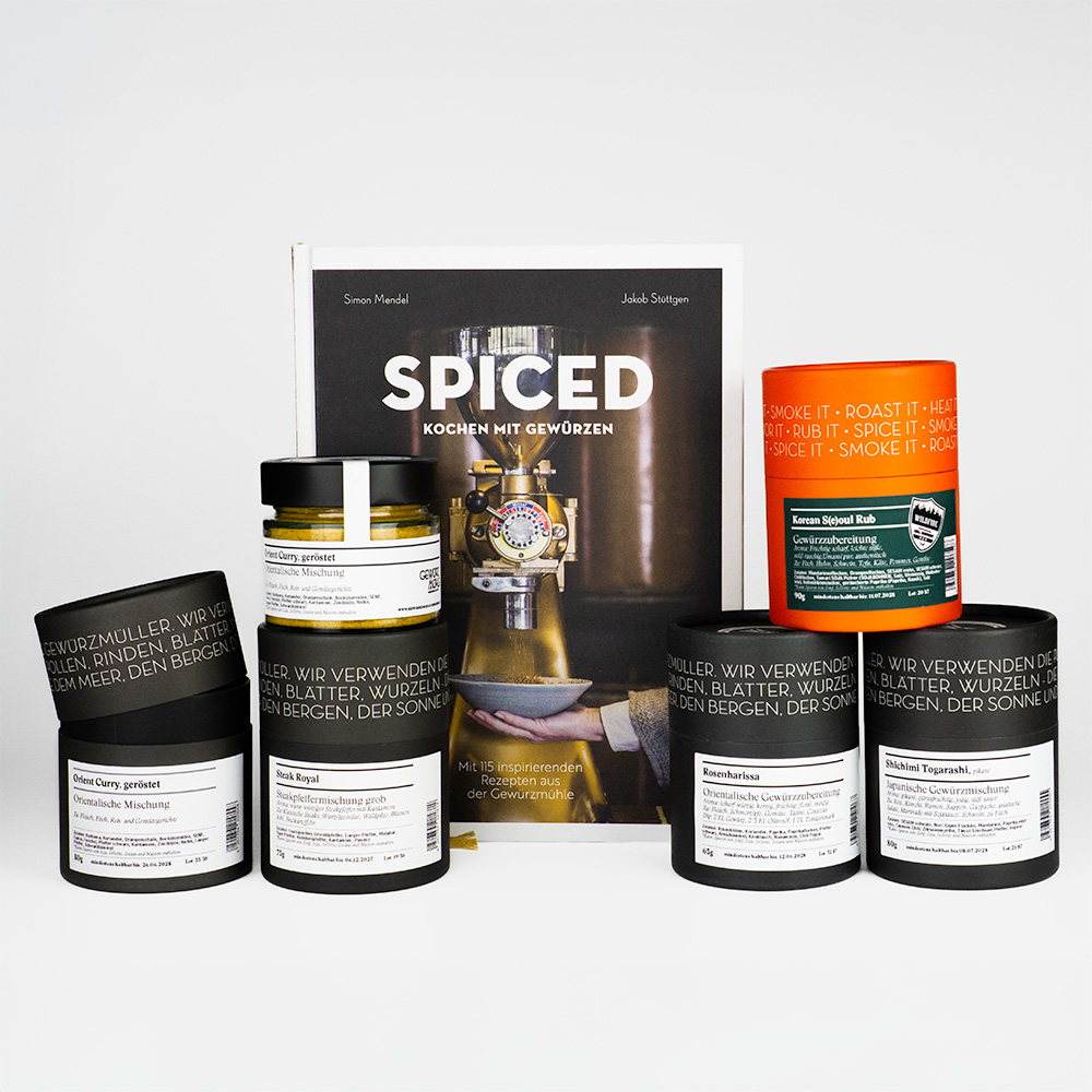 Vorteilsset Kochbuch ‚SPICED‘ & 5 Gewürze