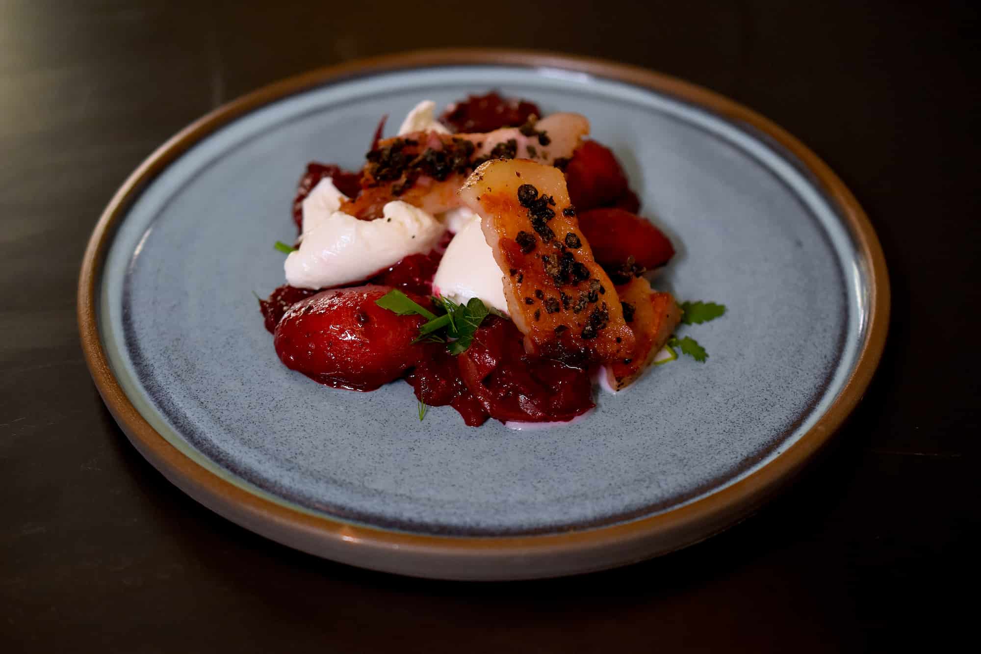 Rote Bete Kartoffelsalat | Mozzarella | Fermentierter Pfeffer