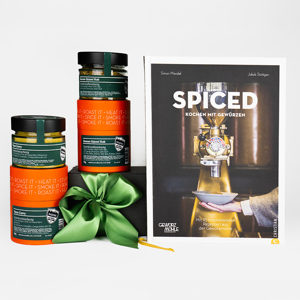 Geschenkset mit Kochbuch SPICED und Gewürzen