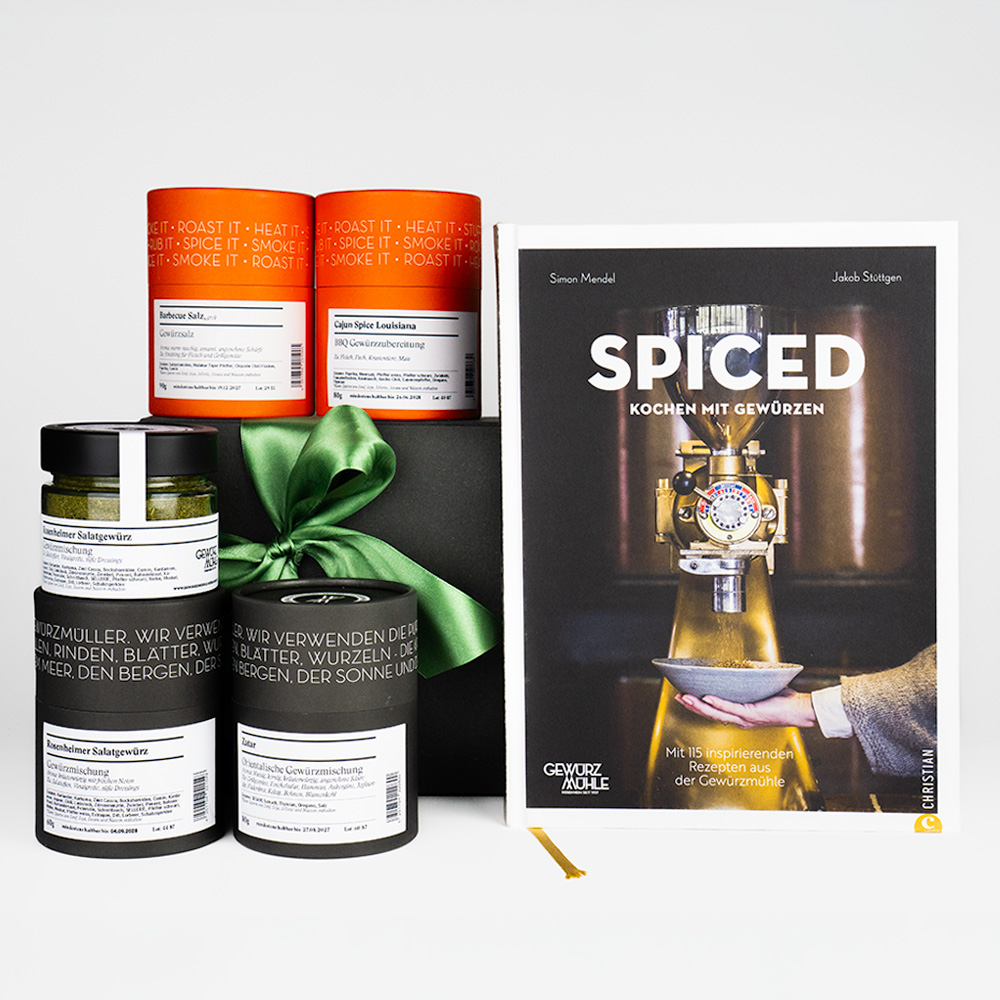 Geschenkbox mit Kochbuch SPICED und Gewürzen