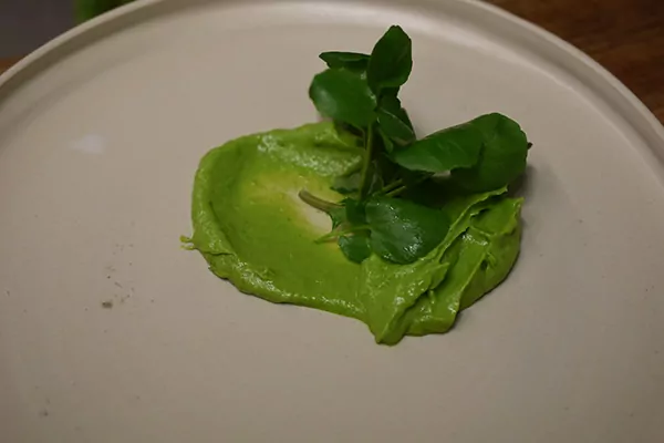 Steinbutt | Togarashi | Brunnenkresse-Avocadocreme | Mandelbutter