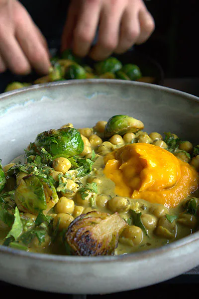 Rehkeule | Kashmir | Curry | Kichererbsen | Rosenkohl