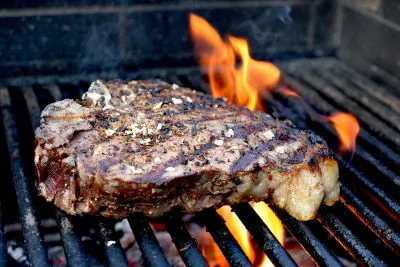 Steak auf dem Grill