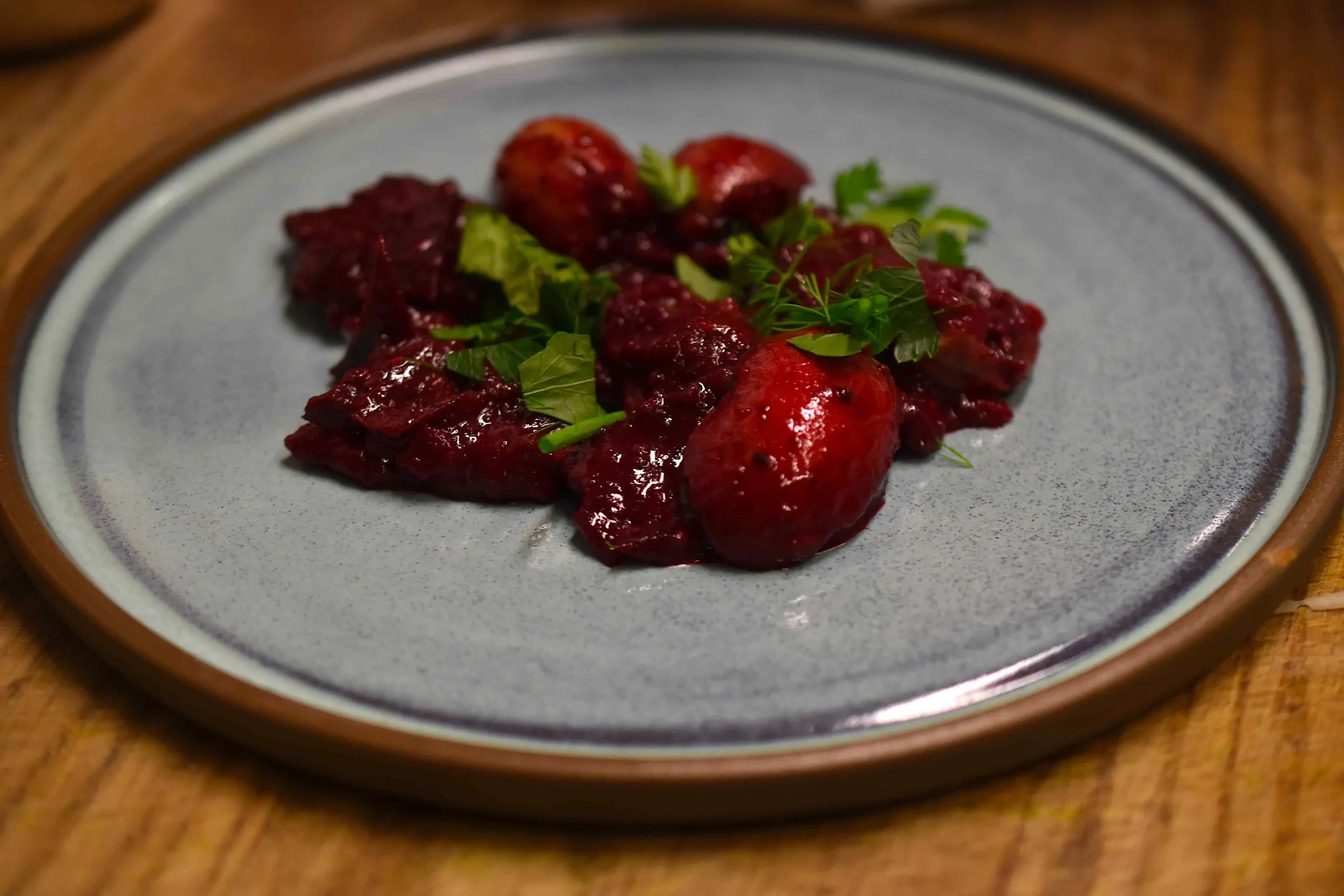 Rote Bete Kartoffelsalat | Mozzarella | Fermentierter Pfeffer