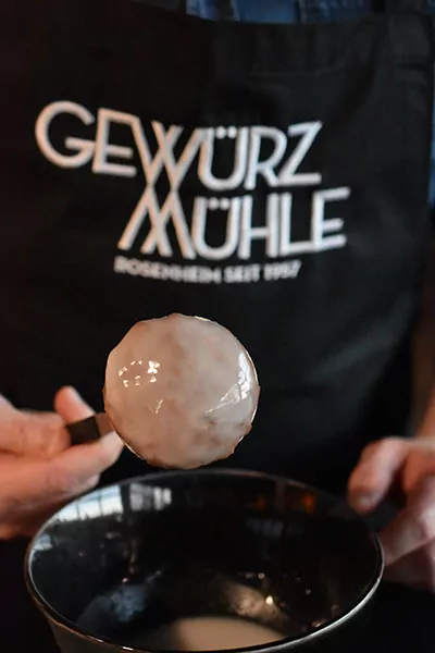 Lebkuchen | Piemonteser Haselnüsse | Lebkuchengewürz Lebkuchen | Piemonteser Haselnüsse | Lebkuchengewürz