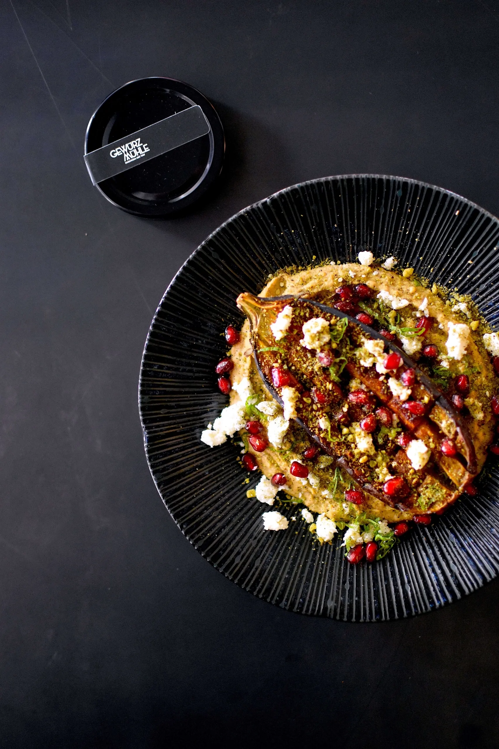 Gebackene Aubergine | Hummus | Dukkah